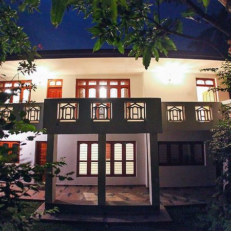 12 B Lewella Road, Kandy. Buitenkant foto