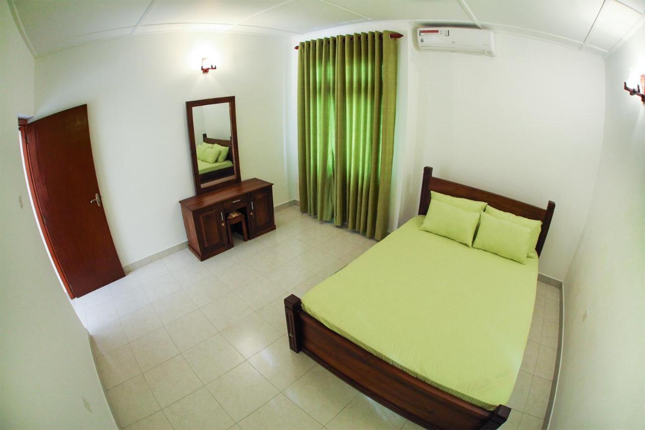 12 B Lewella Road, Kandy. Buitenkant foto